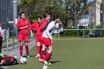 Bild 26 - wCJ Germania Schnelsen - Walddoerfer SV : Ergebnis: 0:6